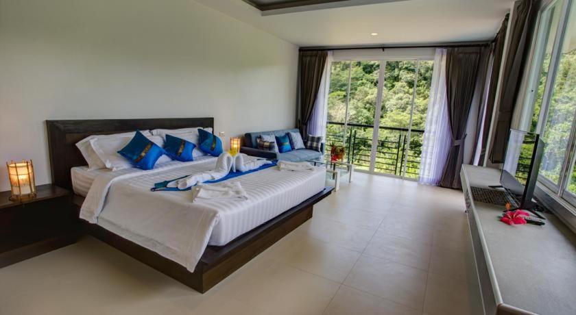 Kamala Amanah Hill Hotel ภายนอก รูปภาพ